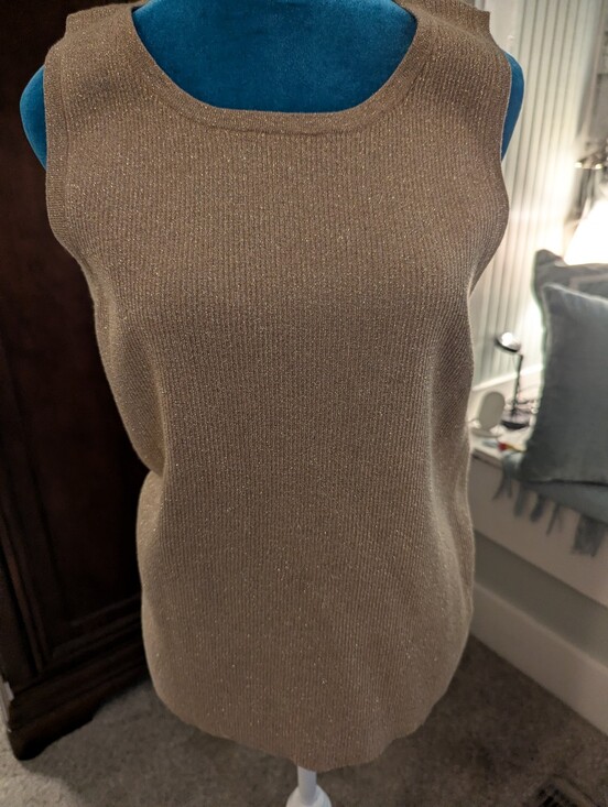 Lilly Pulitzer Tops - Lilly Pulitzer Metallic Taupe Sparkle Tank